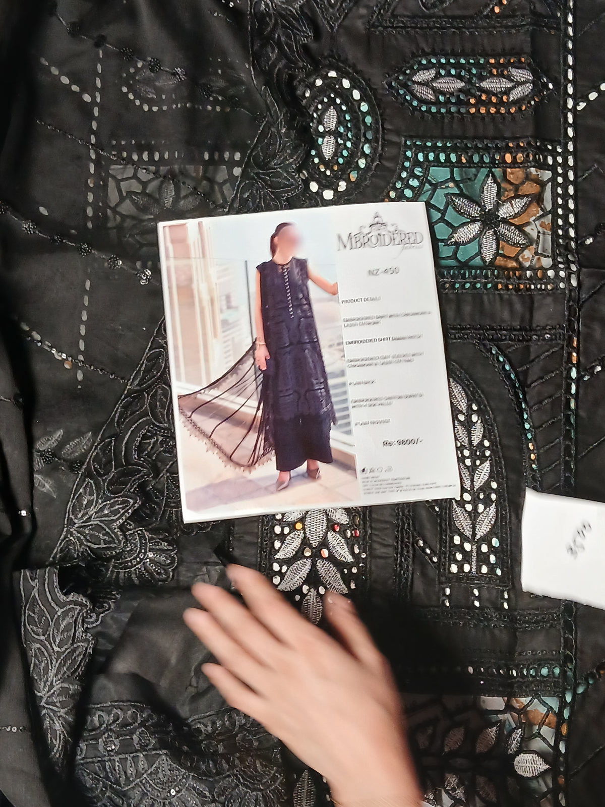 Mariab Chikankari