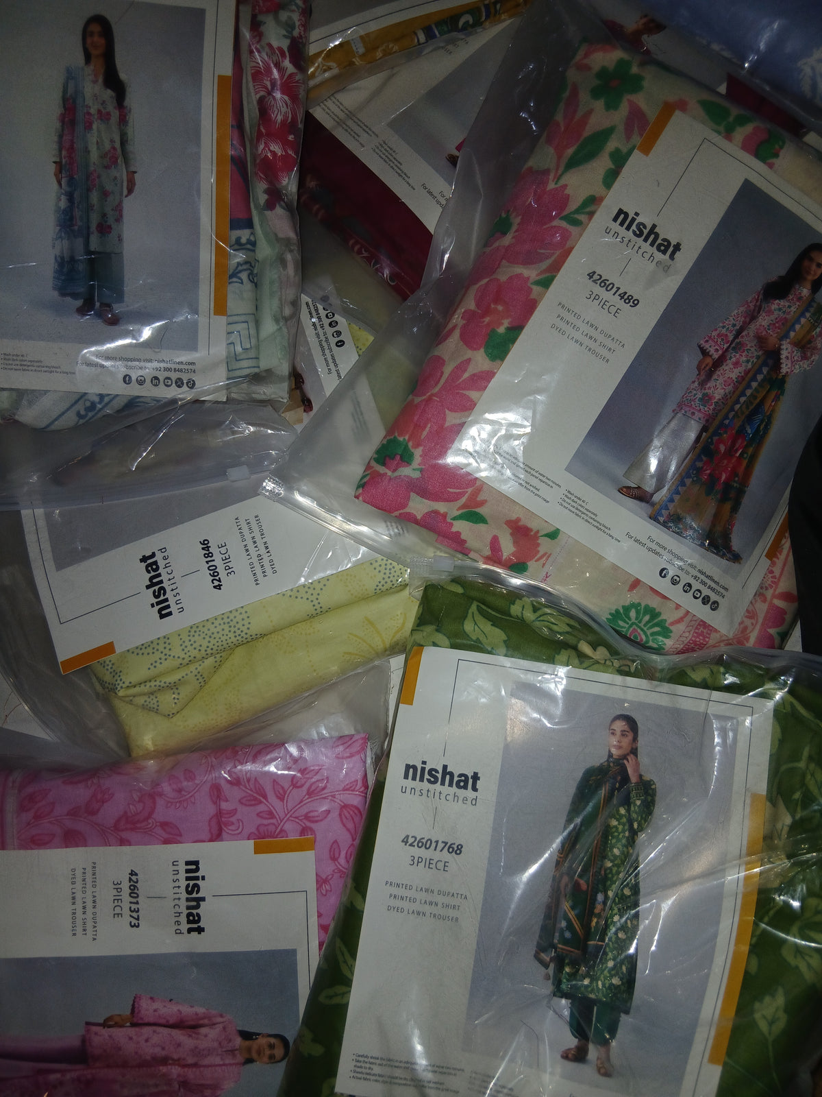 Pack Of 2 Nishat Random