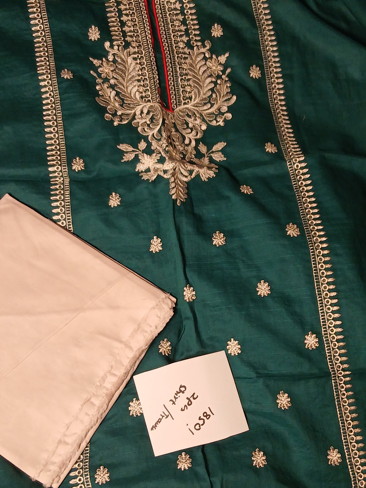 Saya embroidery 2pc