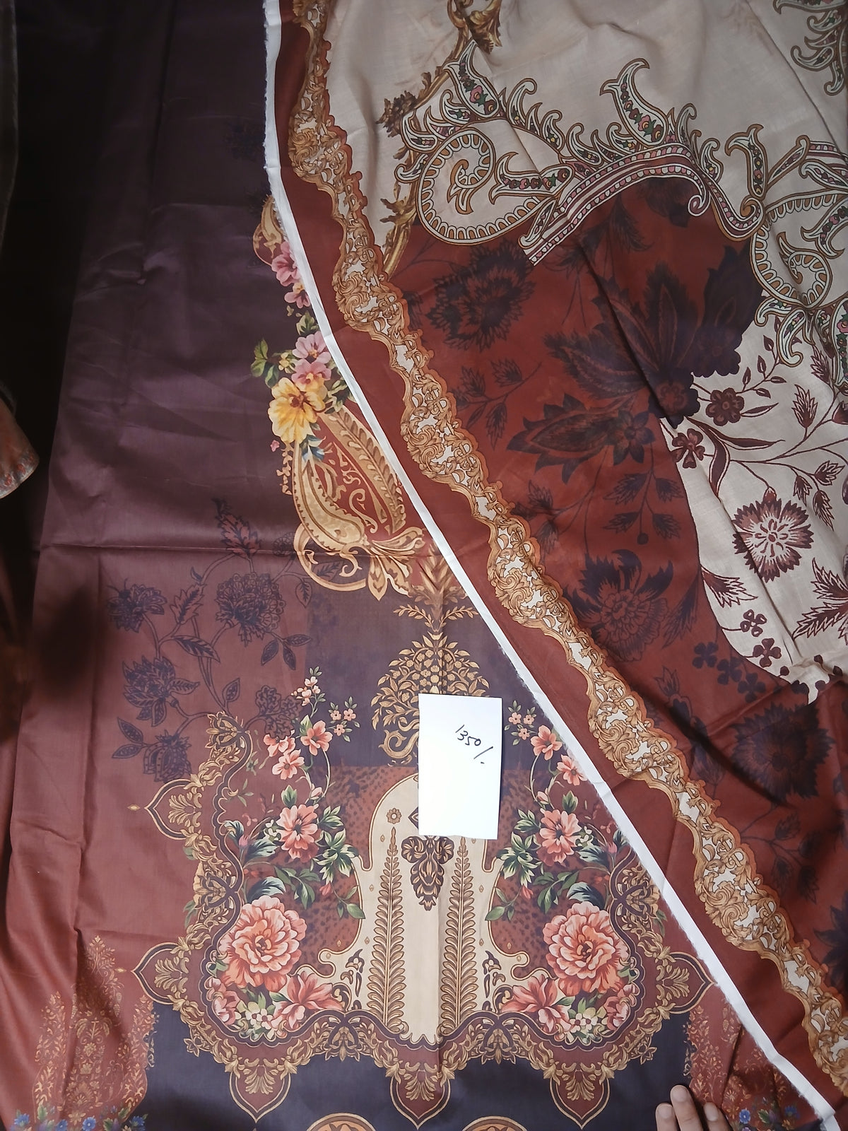 Branded lawn 2pc shirt dupatta