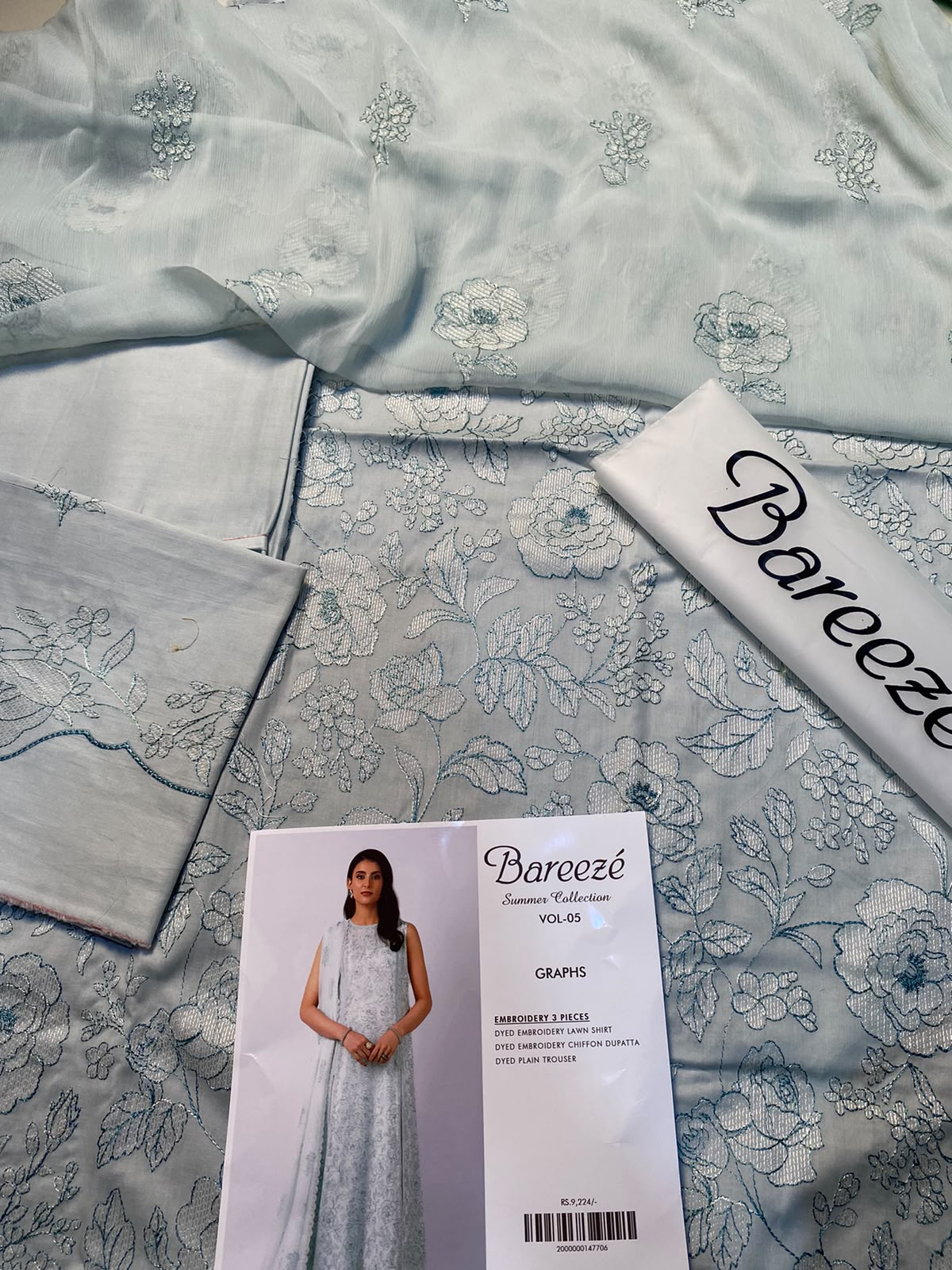 Bareeze embroidery 3pc