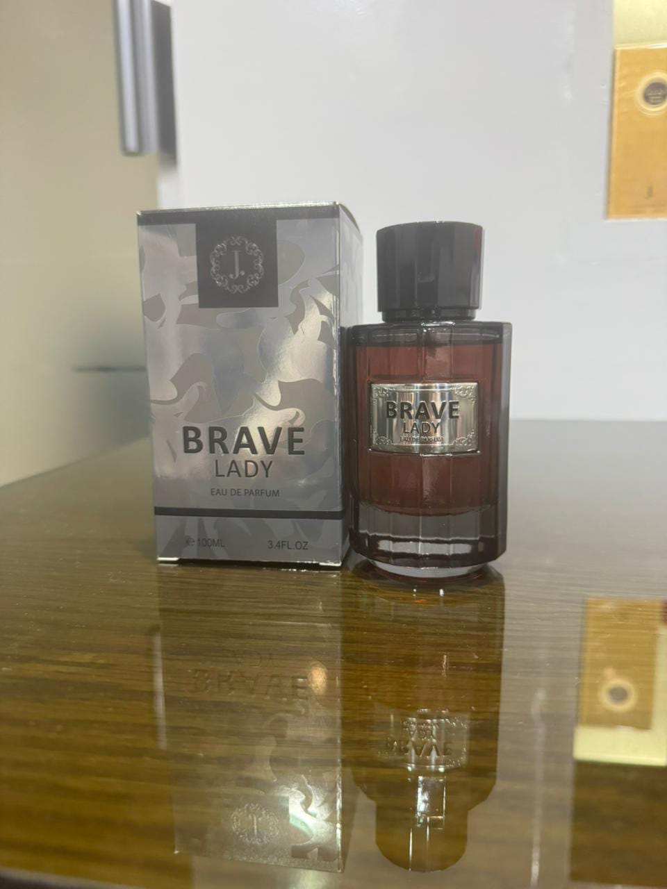 J. Perfume Brave Lady