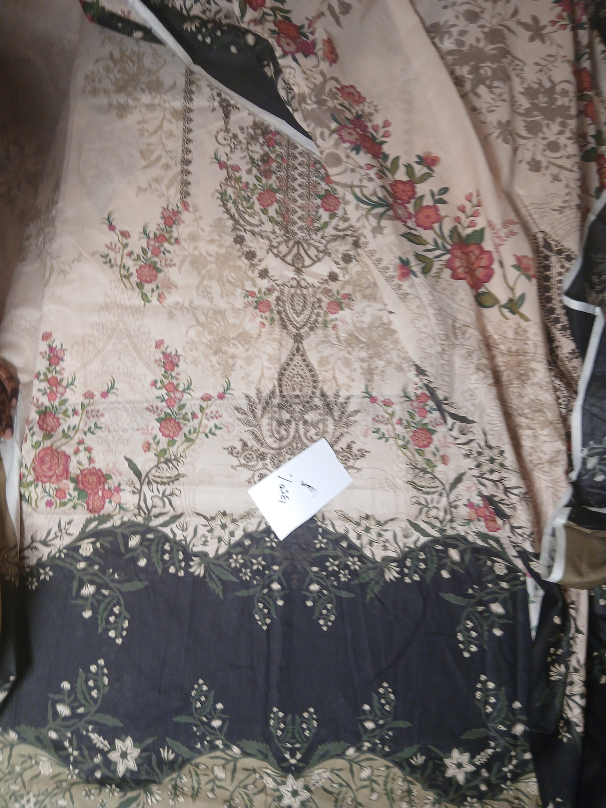 Branded lawn 2pc shirt dupatta
